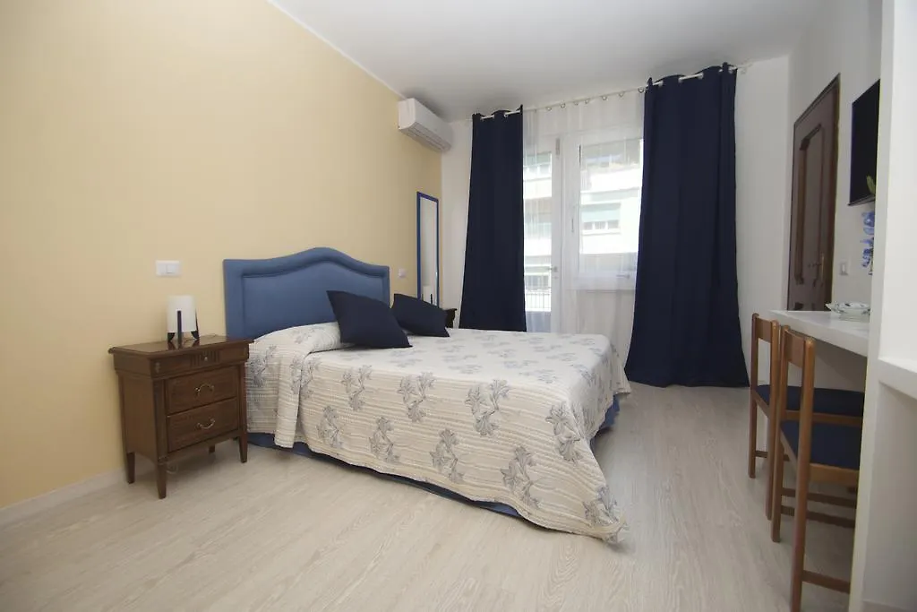 ** Alojamento de Acomodação e Pequeno-almoço B&B La Perla Di Roma Itália