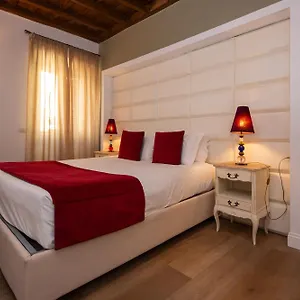 Guest house Town House Spagna- Luxury With Jacuzzi Bath, Rome